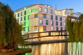 Гостиница Holiday Inn London Camden Lock, an IHG Hotel  Лондон